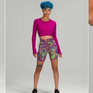 Lululemon Wunder Train High-Rise Short 6” in Vivid Floral Tone Multi